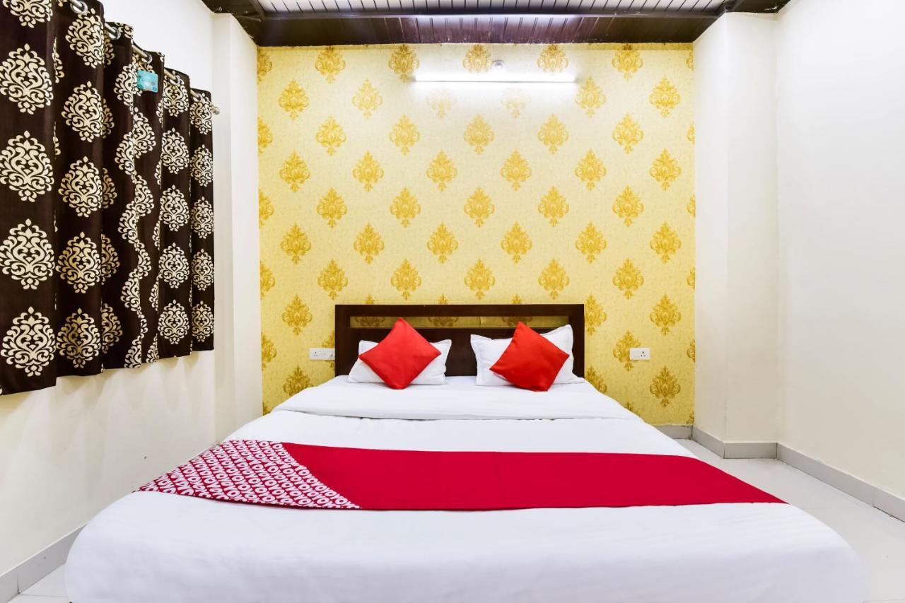 Oyo 74877 Empire Jodhpur (Rajasthan)